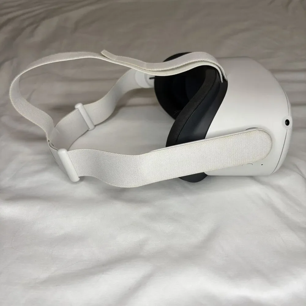 Meta (Oculus) Quest 2 VR Headset Only with Original Strap - Tested, Excellent